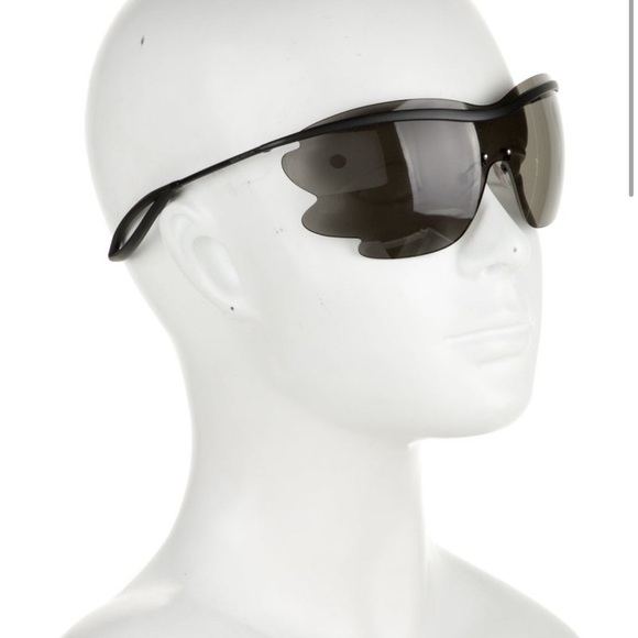 Louis Vuitton glasses - Picture 3 of 3